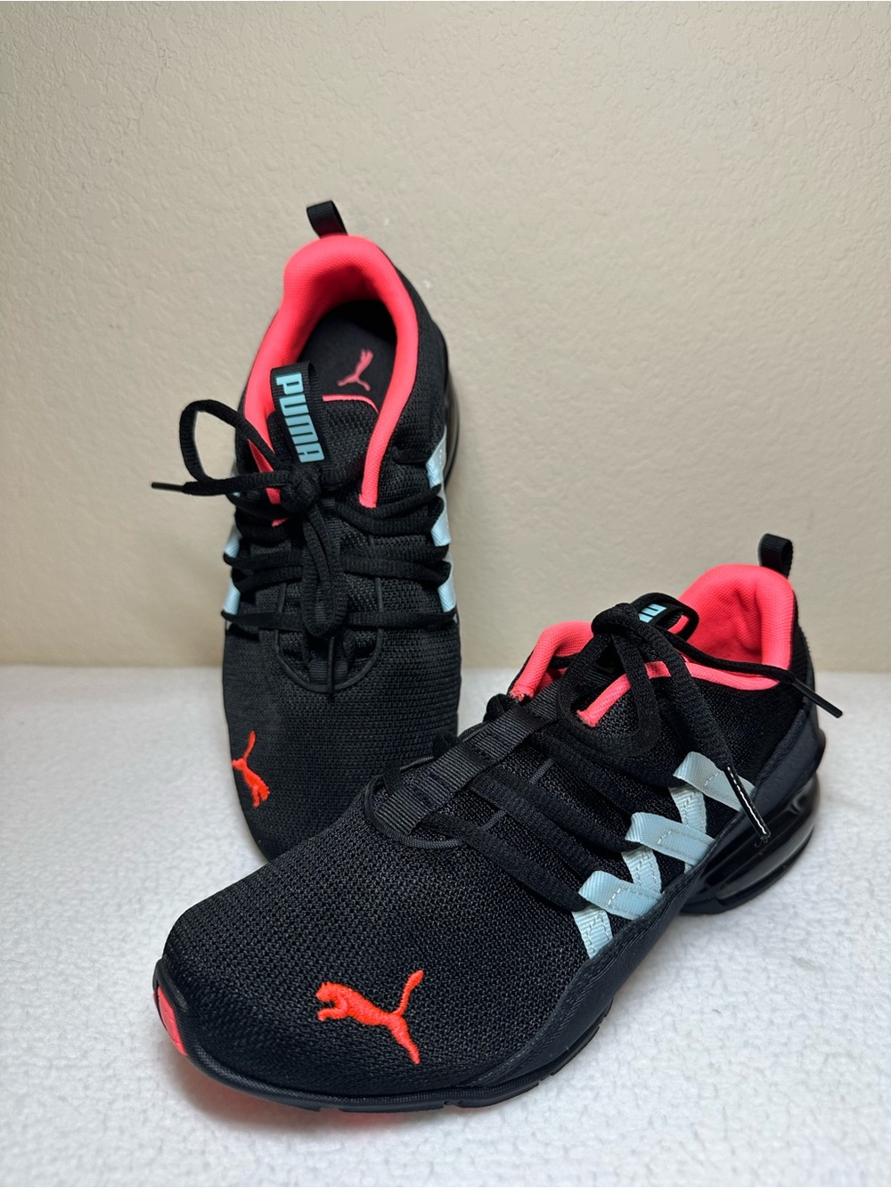 Puma Black-ignite Pink-aquamarine Size 7.5
